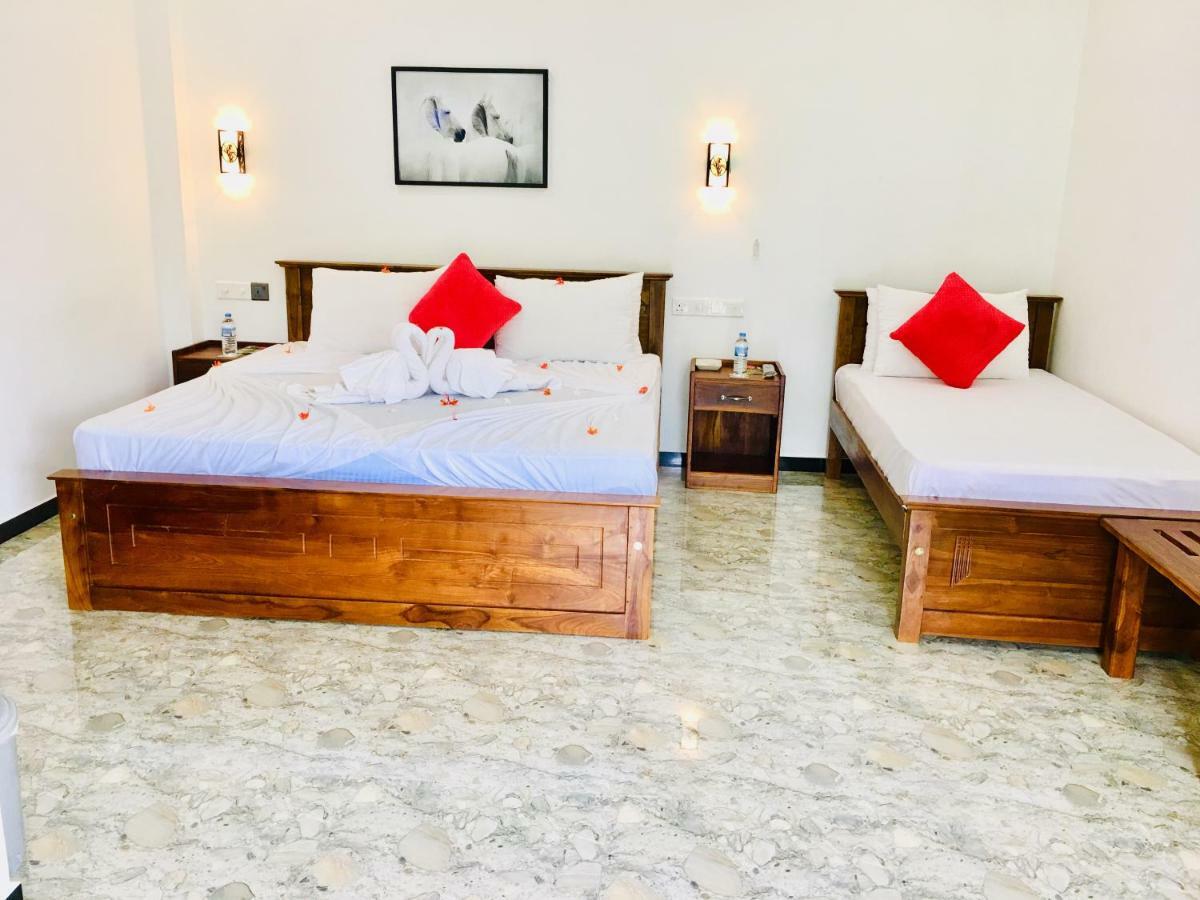 Jenushi Homestay 캔디 외부 사진