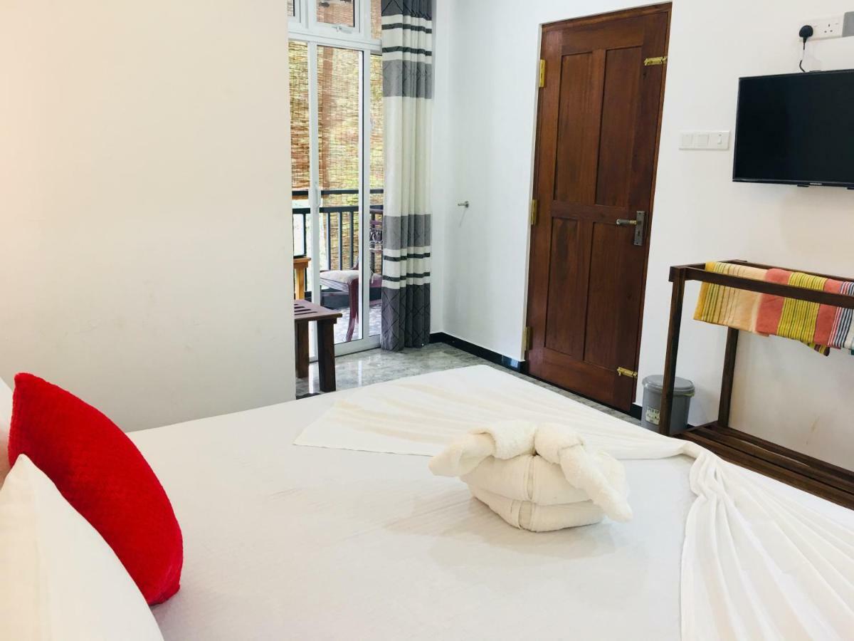 Jenushi Homestay 캔디 외부 사진