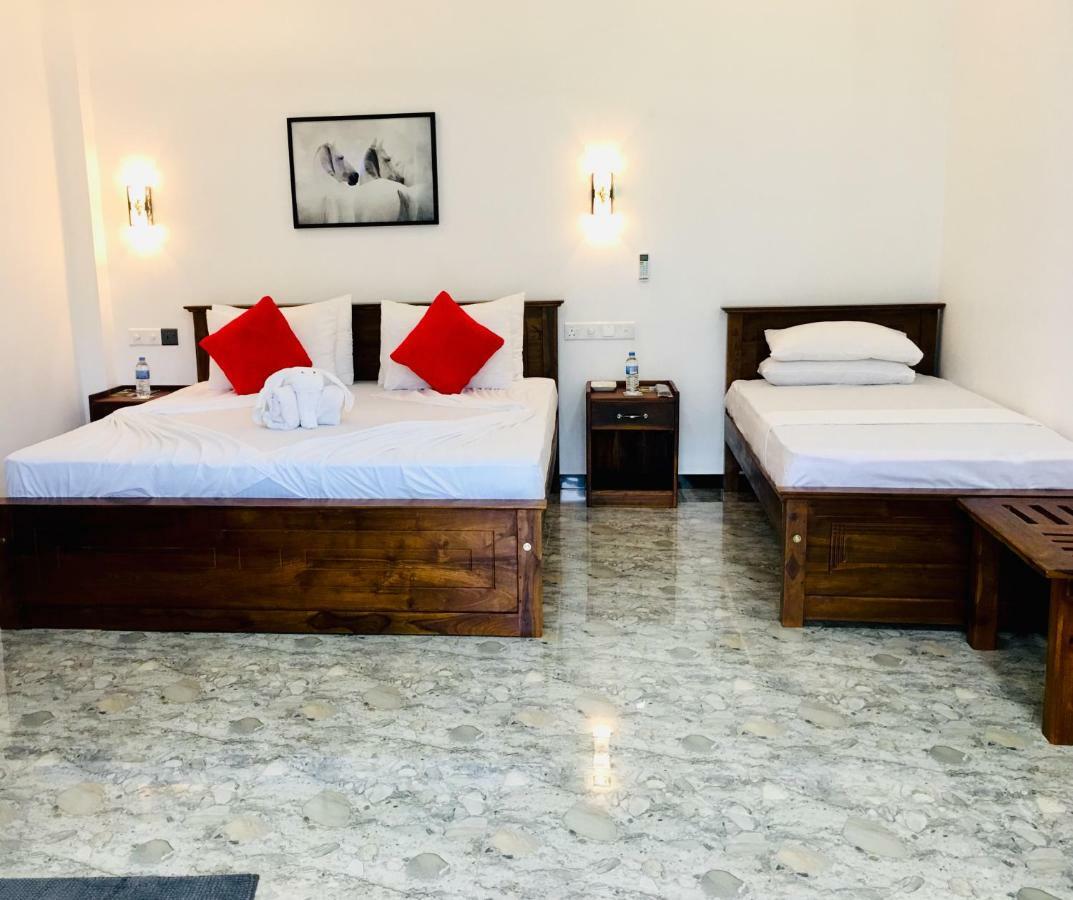 Jenushi Homestay 캔디 외부 사진